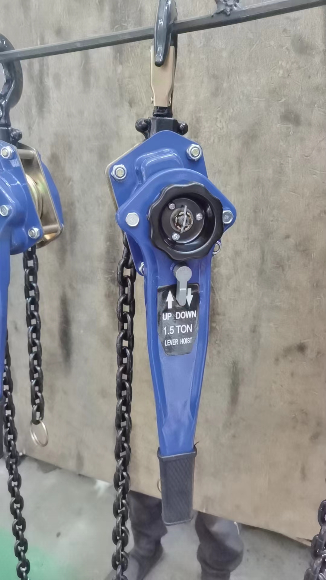 http://hwatian.com/wp-content/uploads/2025/07/1.5T-lever-hoist-4.jpg